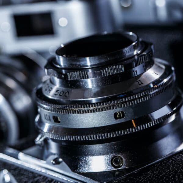 Die Möglichkeiten von Kameraobjektiven erlernen: Ein umfassender und technischer Leitfaden zum Verständnis der Optik in der Fotografie
